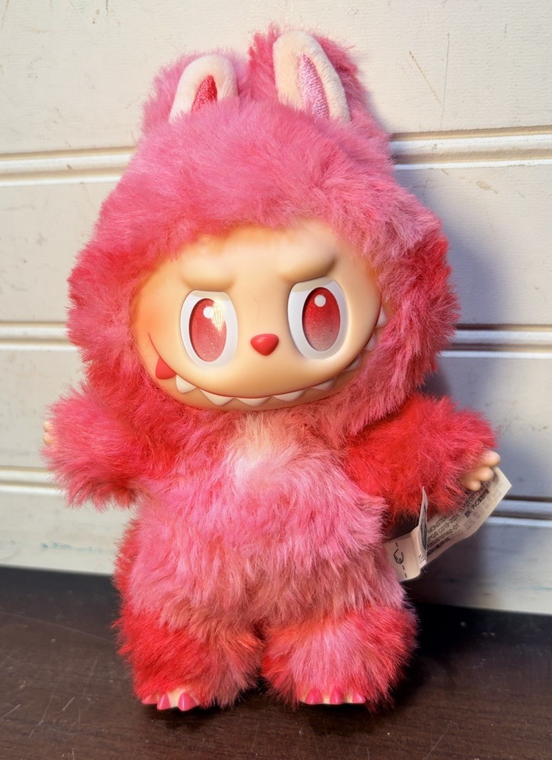 Autentico LOVE Labubu The Monsters Big Into Energy bello usato