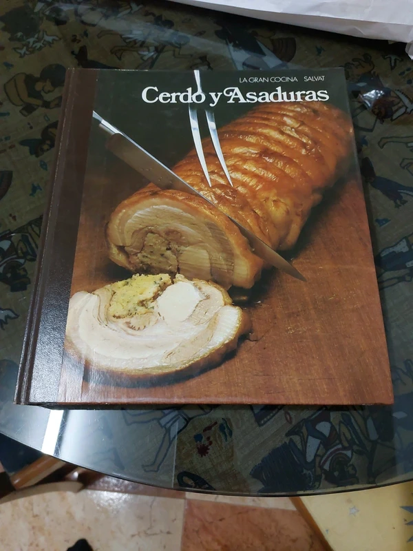 Libro de Cocina. Cerdo y ataduras. La Gran cocina Salvat