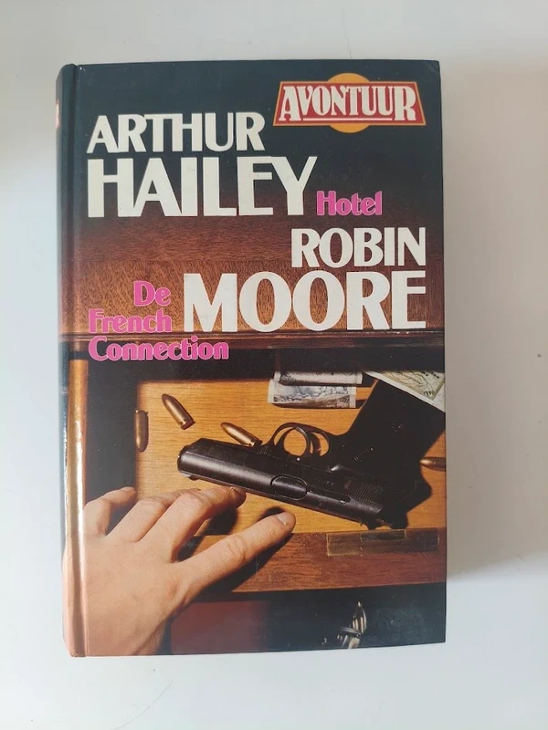 Omnibus ‘’ Hotel en De French connection ‘’