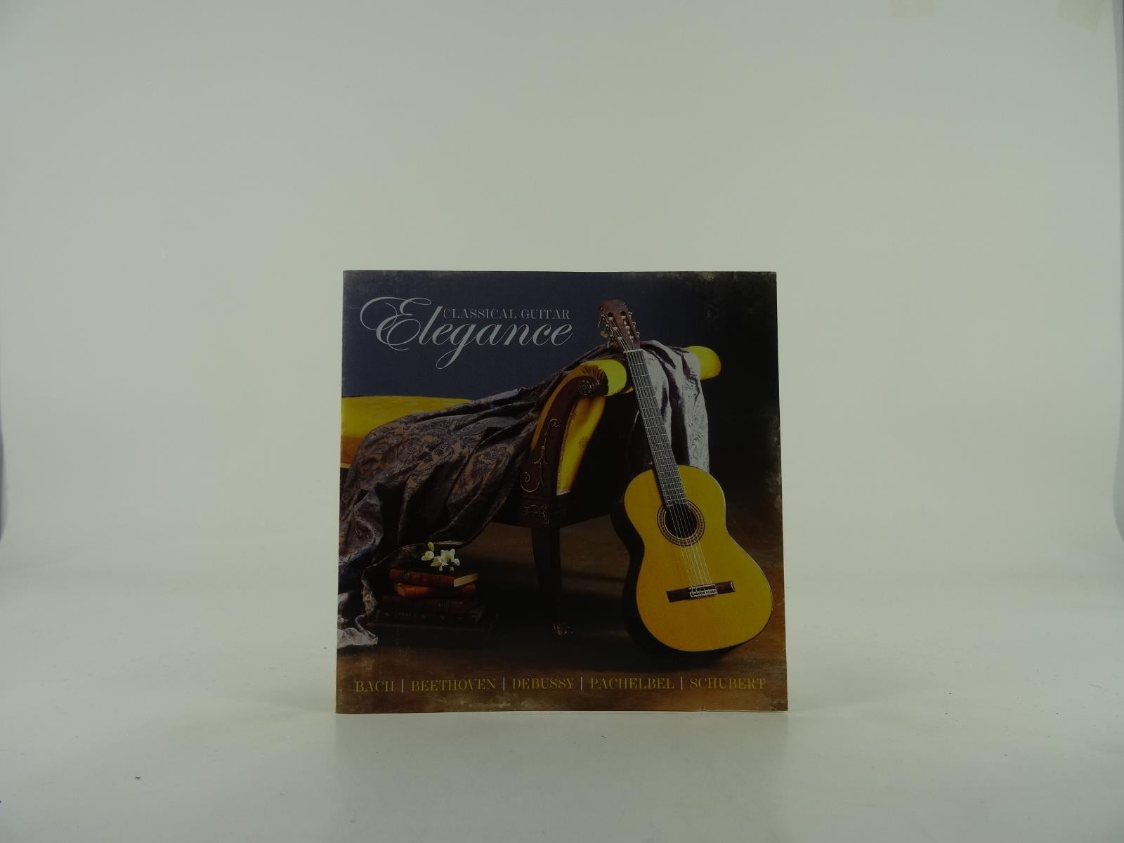 GLOBALIS STRINGS CLASSICAL GUITAR ELEGANCE (276) 14 Track CD Album including Pic