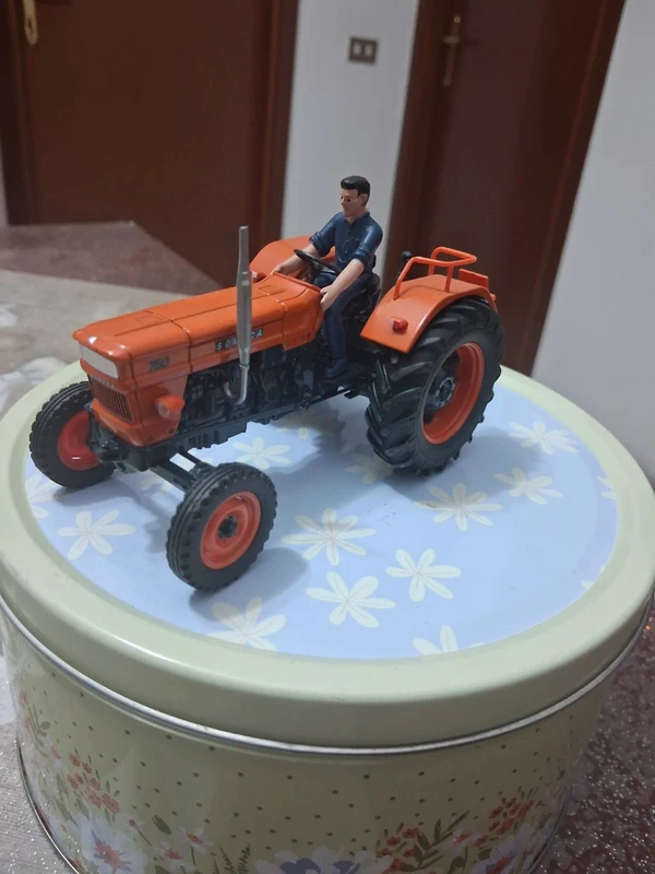 Trattore Someca 1/32