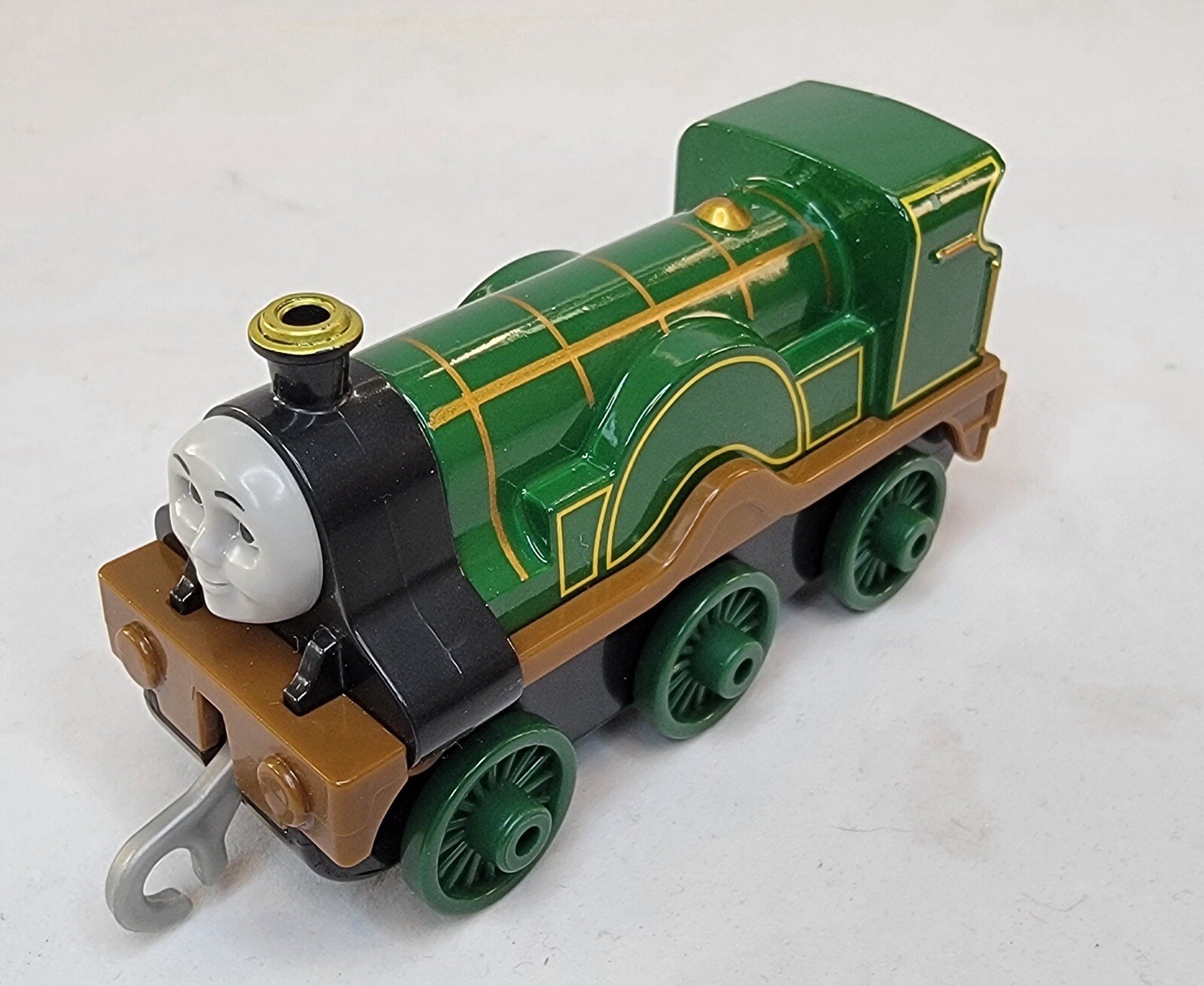 Diecast Gullane 2018 Thomas the Tank Engine Emily Train Plastic Hook Connector