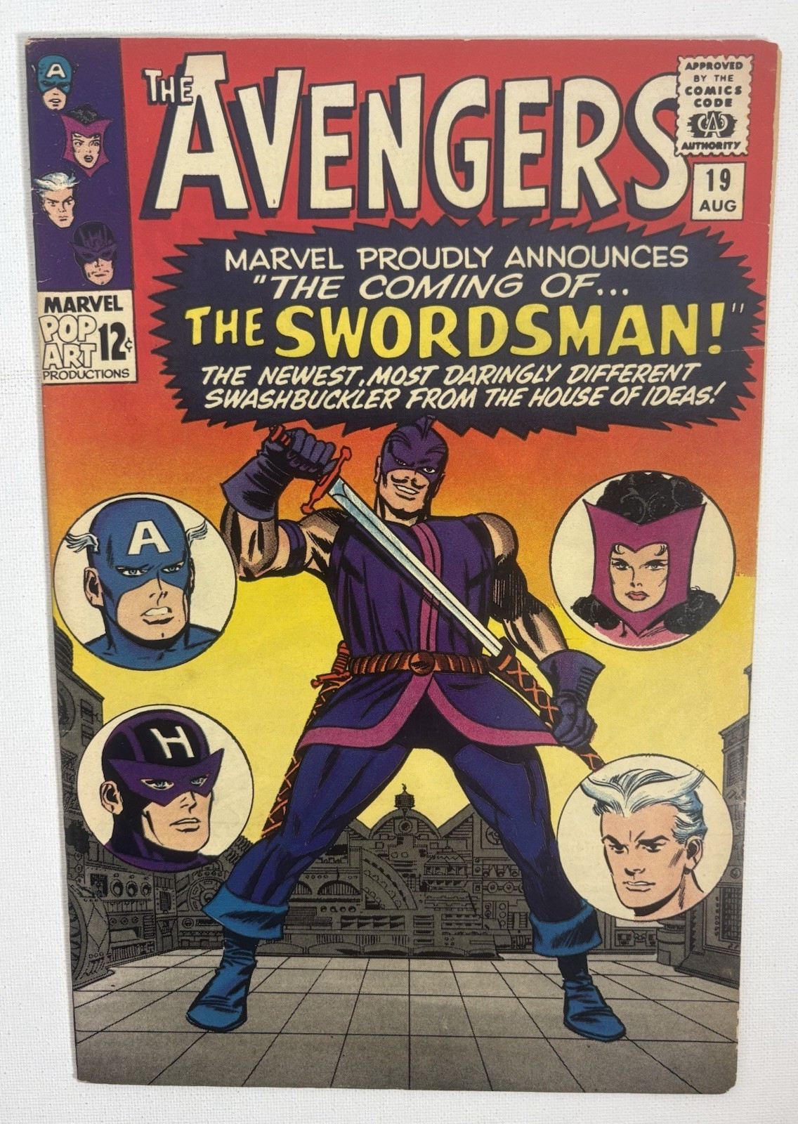 The Avengers #19 (1965); "La venuta di... lo spadaccino!"
