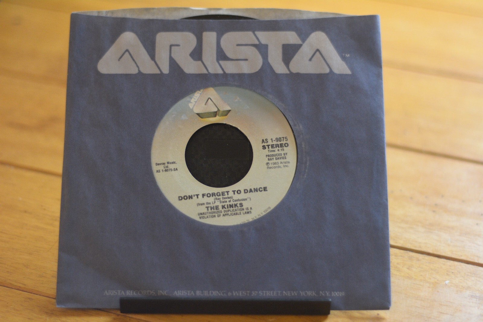 THE KINKS "DON'T FORGET TO DANCE" 45 RPM 7" EXC RECORD [D31-5]