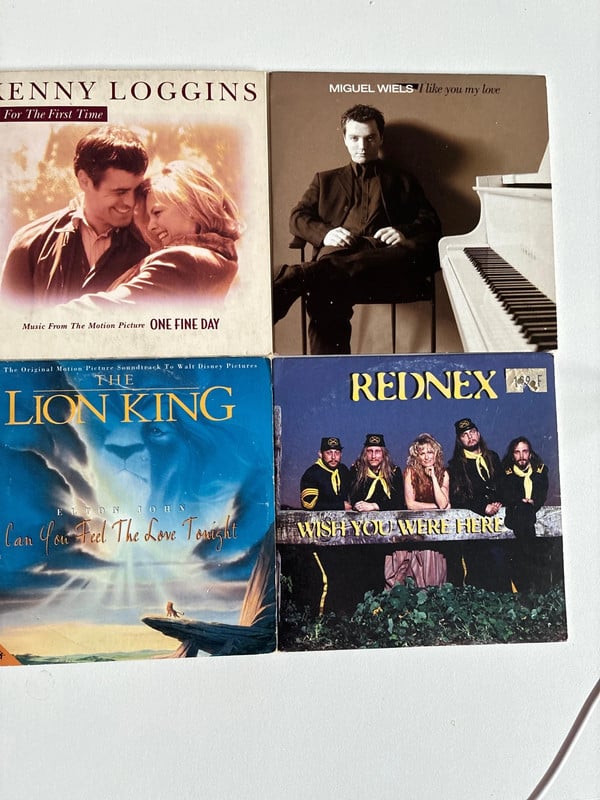 Lot de 4 CD singles  ballade  année 90
