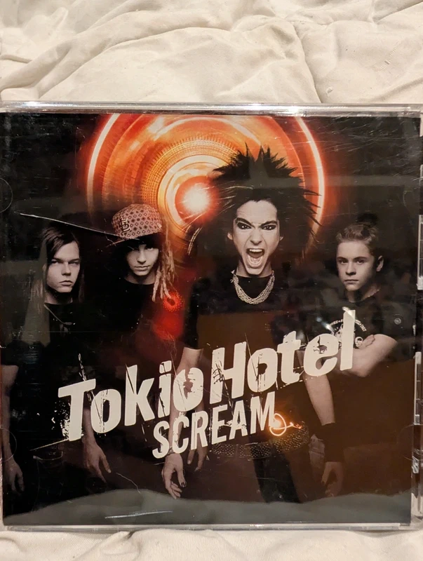 Cd scream