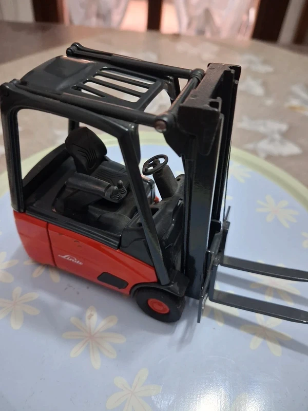 Muletto linde 1/25