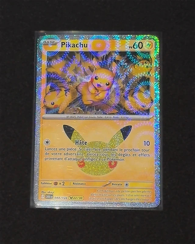 Pikachu 044/128 Hâte Pokémon 30 ans holo carte française