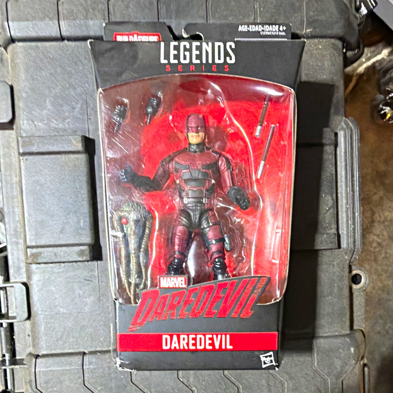 Marvel Legends Series Modellino Daredevil in scatola con parte BAF, bastoni