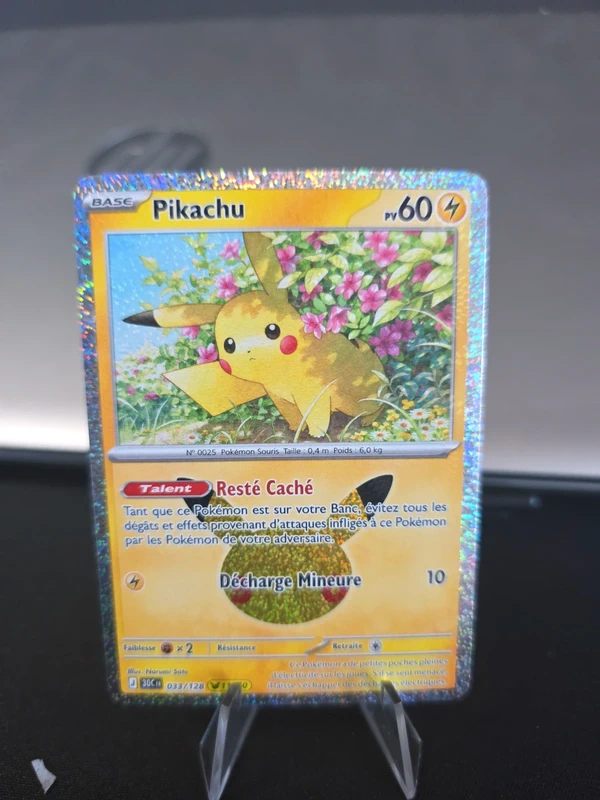 Pikachu 033/128 – Pokémon 30 ans – N°11/30