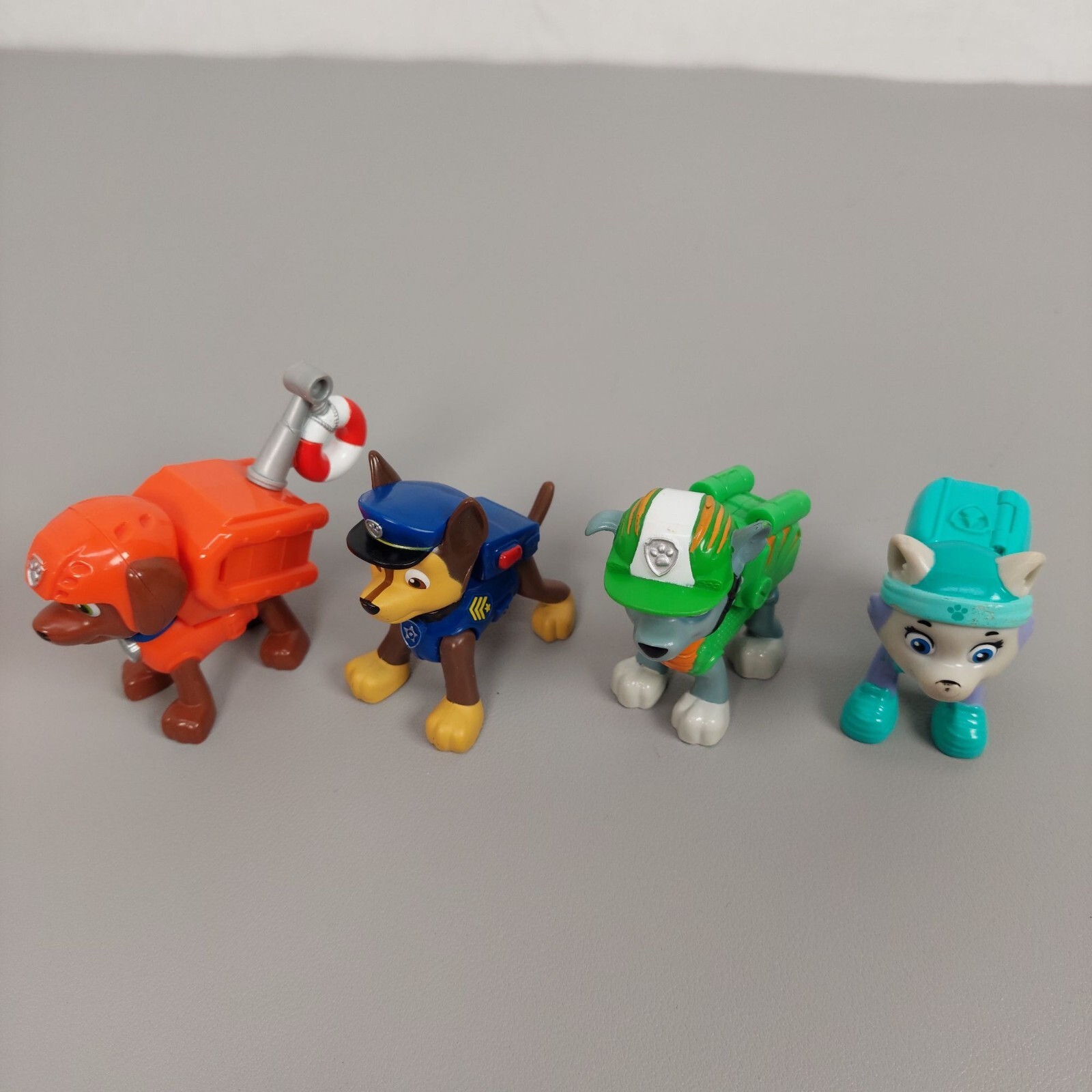 Lotto 4 Personaggi Paw Patrol Vari Set Torre Polizia Azione Soccorso