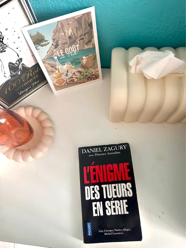 Livre de Daniel Zagury , L’énigme des tueurs en série