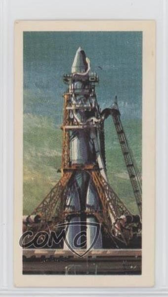 1971 Brooke Bond The Race into Space Vostok on launch pad #7 z6d