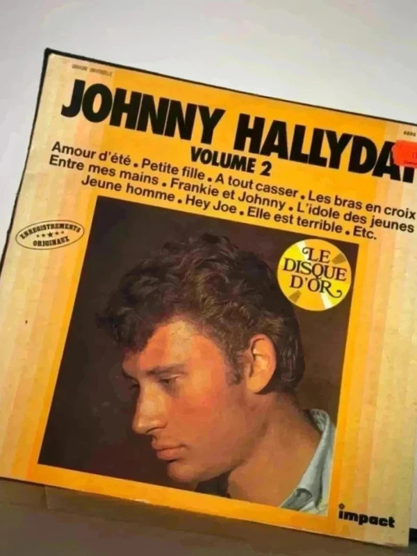 Vinyle Johnny Hallyday volume 2 disque d’or