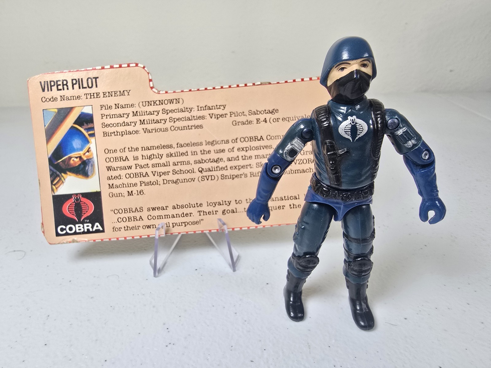 GI Joe Cobra Viper Pilot Hasbro 1983 NICE EMBLEM - No Cracks - With File Card 