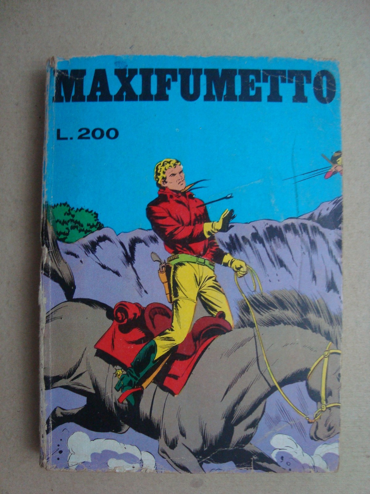 maxifumetto n°10 ed.stormo 1972