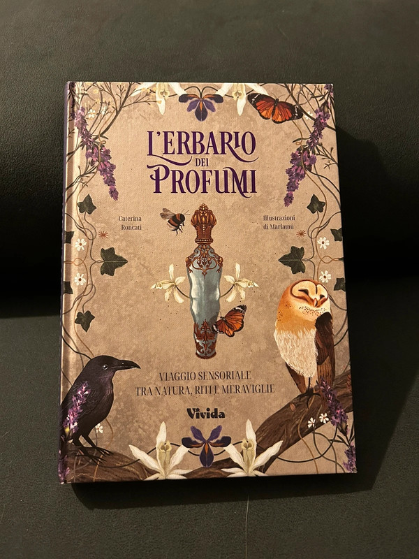 L’Erbario dei Profumi – Caterina Roncati | Libro illustrato come nuovo