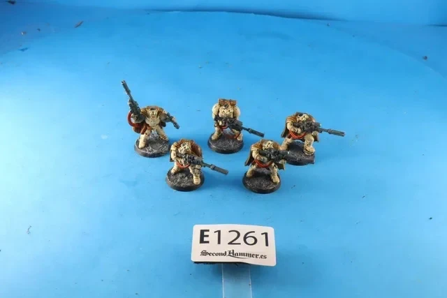 Exploradores Warhammer 4000