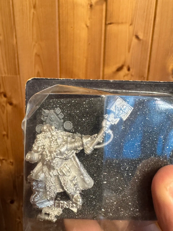 W40K Prêtre Loup Space Wolves