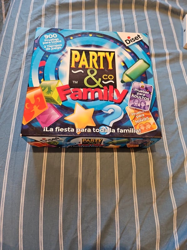 Juego de mesa Party & Co Family