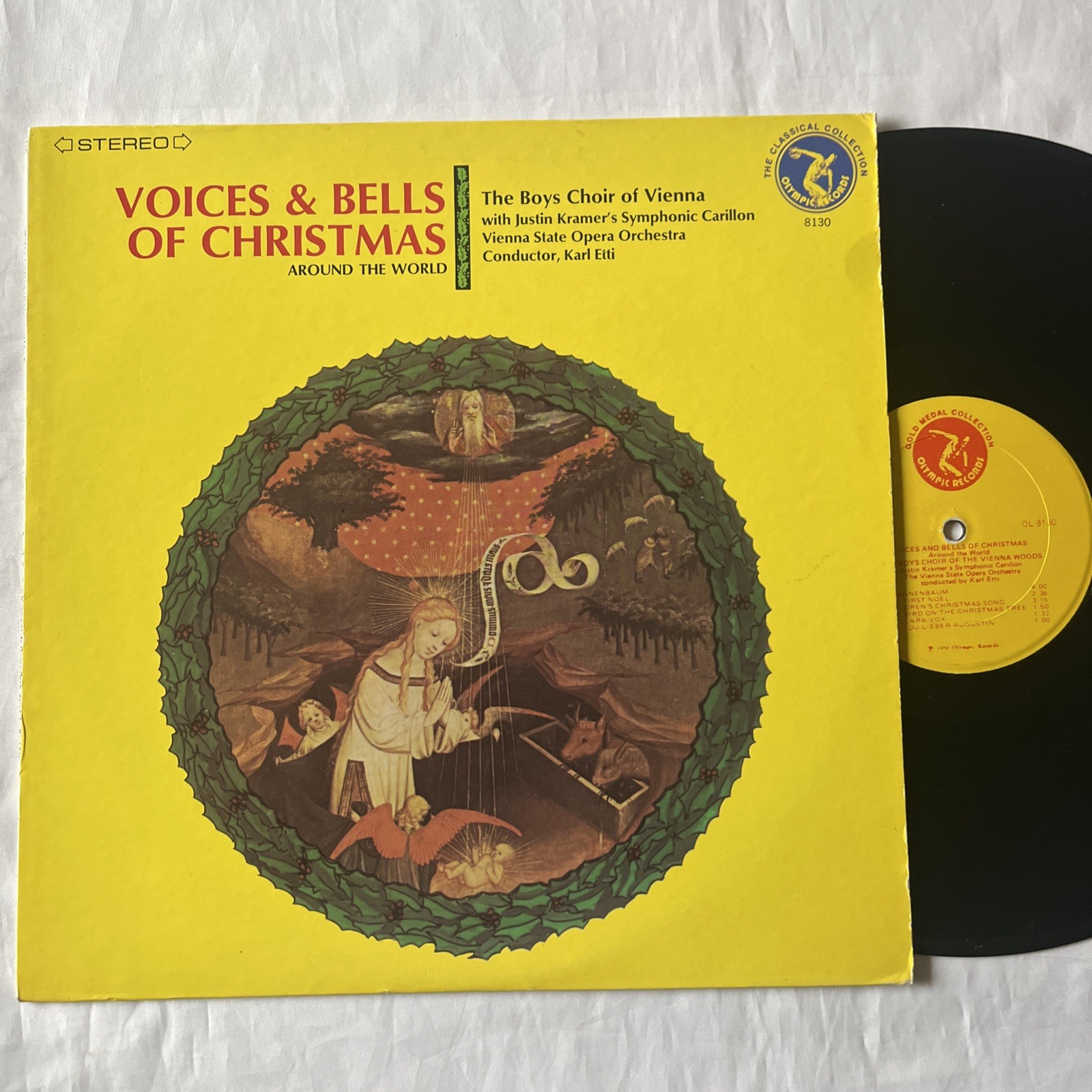 The Boys Choir of Vienna - Voices & Bells of Christmas Around the World, OLYMPIC