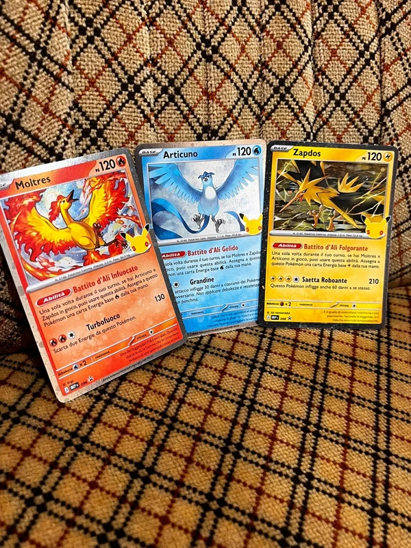 Trio Uccelli Leggendari Kanto | IT | Black Star Promo | Megaevoluzione | Pokémon | Nintendo | 2026