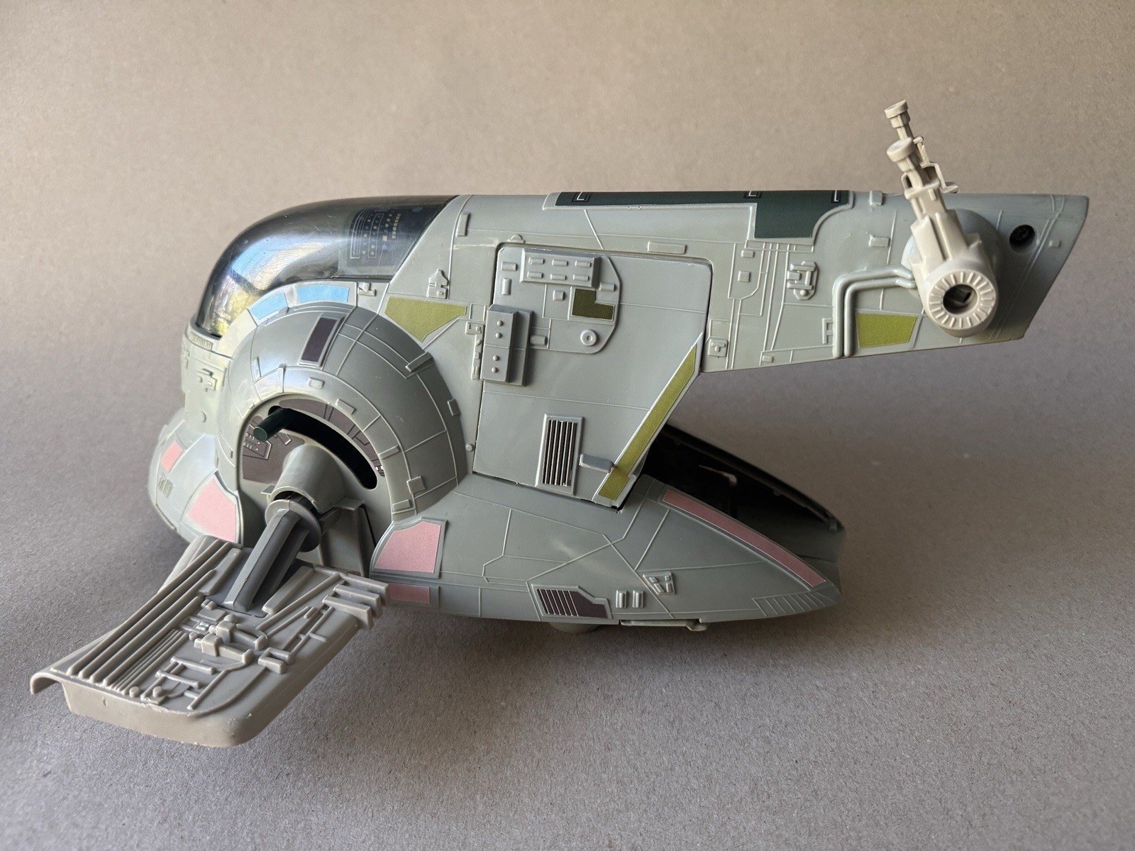 Vintage Kenner 1981 Star Wars Empire Strikes Back SLAVE 1 Boba Fett’s Ship