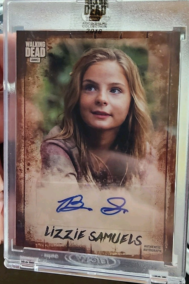 COLLEZIONE AUTOGRAFI WALKING DEAD BRIGHTON SHARBINO/LIZZIE SAMUELS #/25   