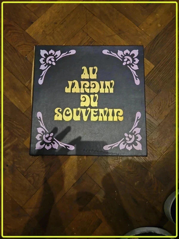 Vinyle au jardin du souvenir 12 Vinyles