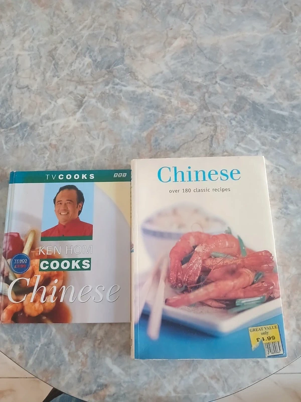 2 libros cocina china: Ken Hom Cooks Chinese y Chinese: Over 180 Classic Recipes