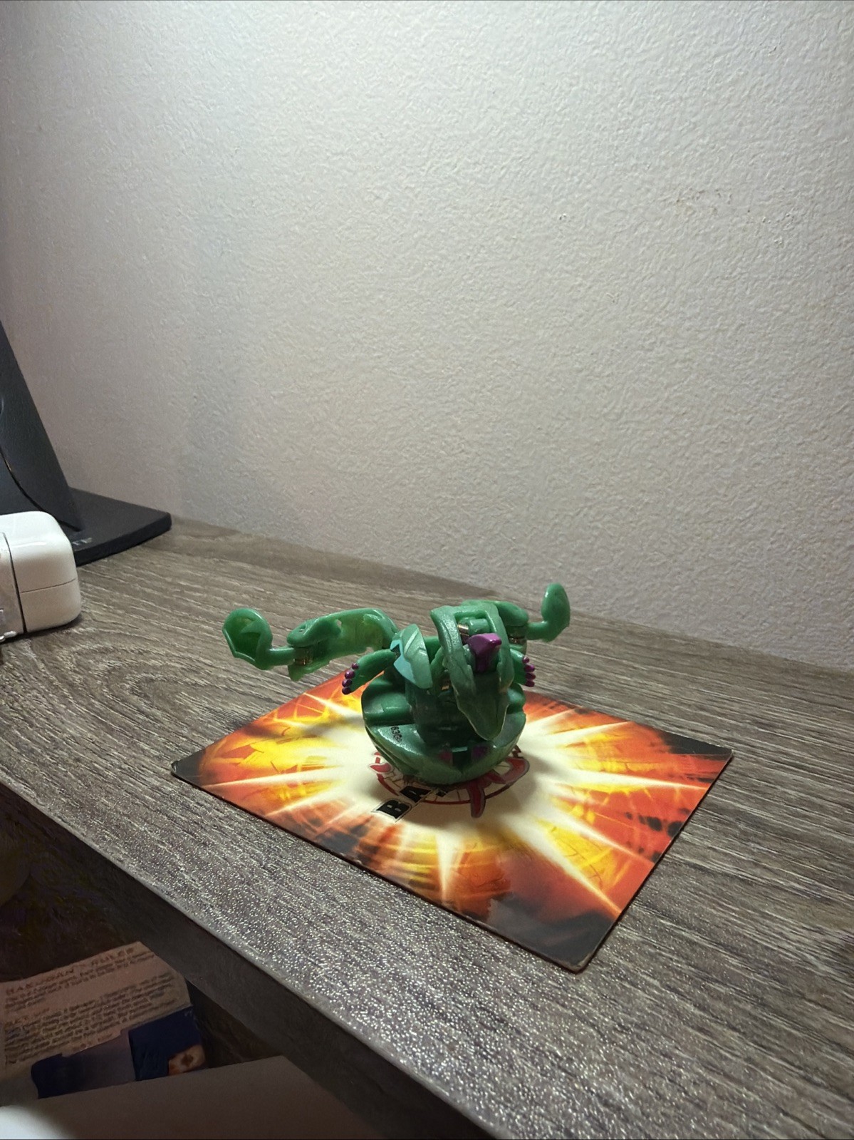Bakugan Ventus B2 630G Drago Verde Viola