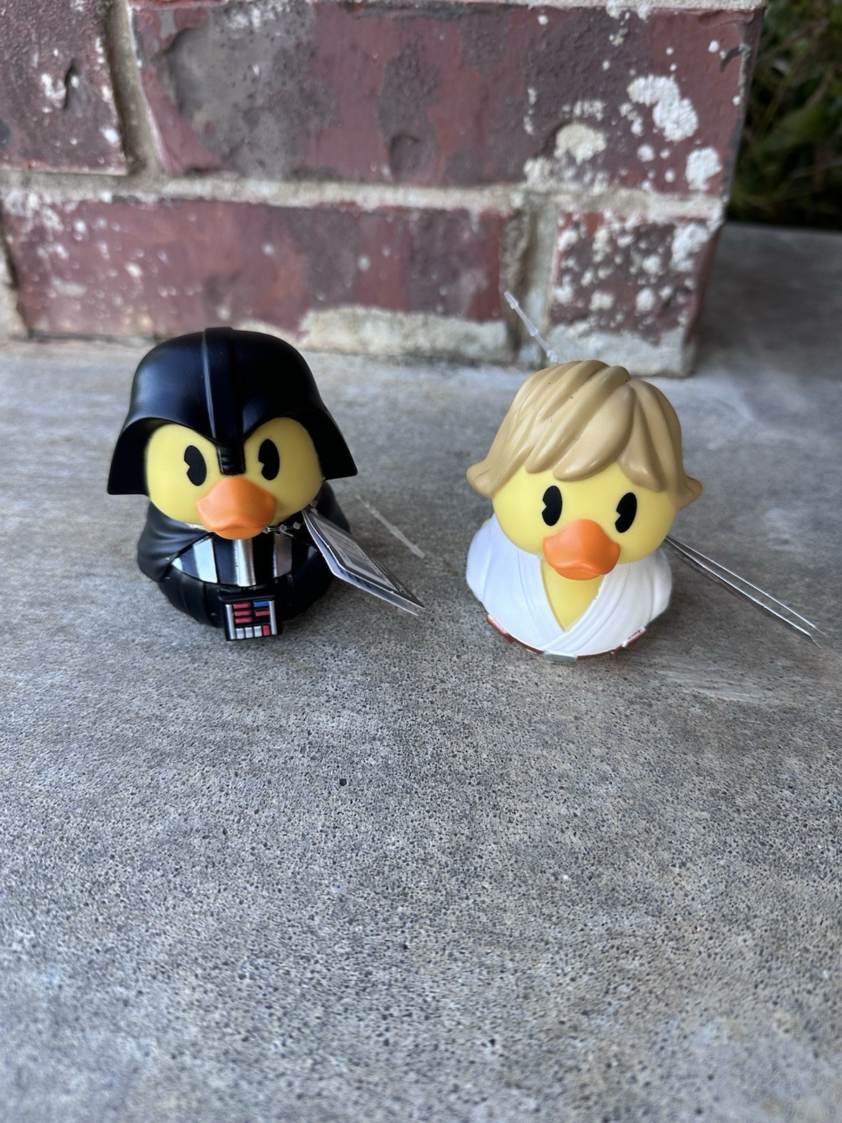 Darth Vader Luke Skywalker Duck SET of 2 Star Wars Disney Duckalooz NEW Jeep NWT