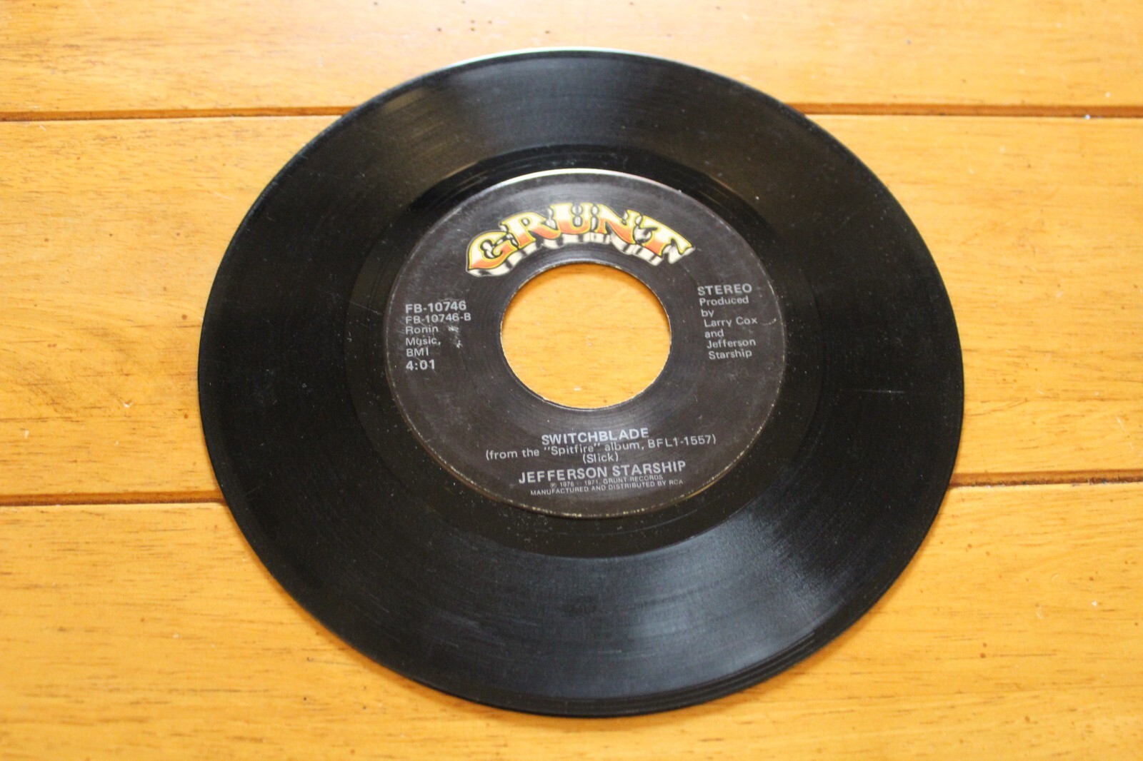 JEFFERSON STARSHIP - WITH YOUR LOVE / SWITCHBLADE 45RPM 7" SINGLE G+ GRUNT