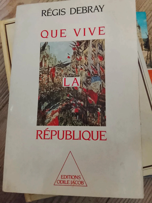 Livre que vive république