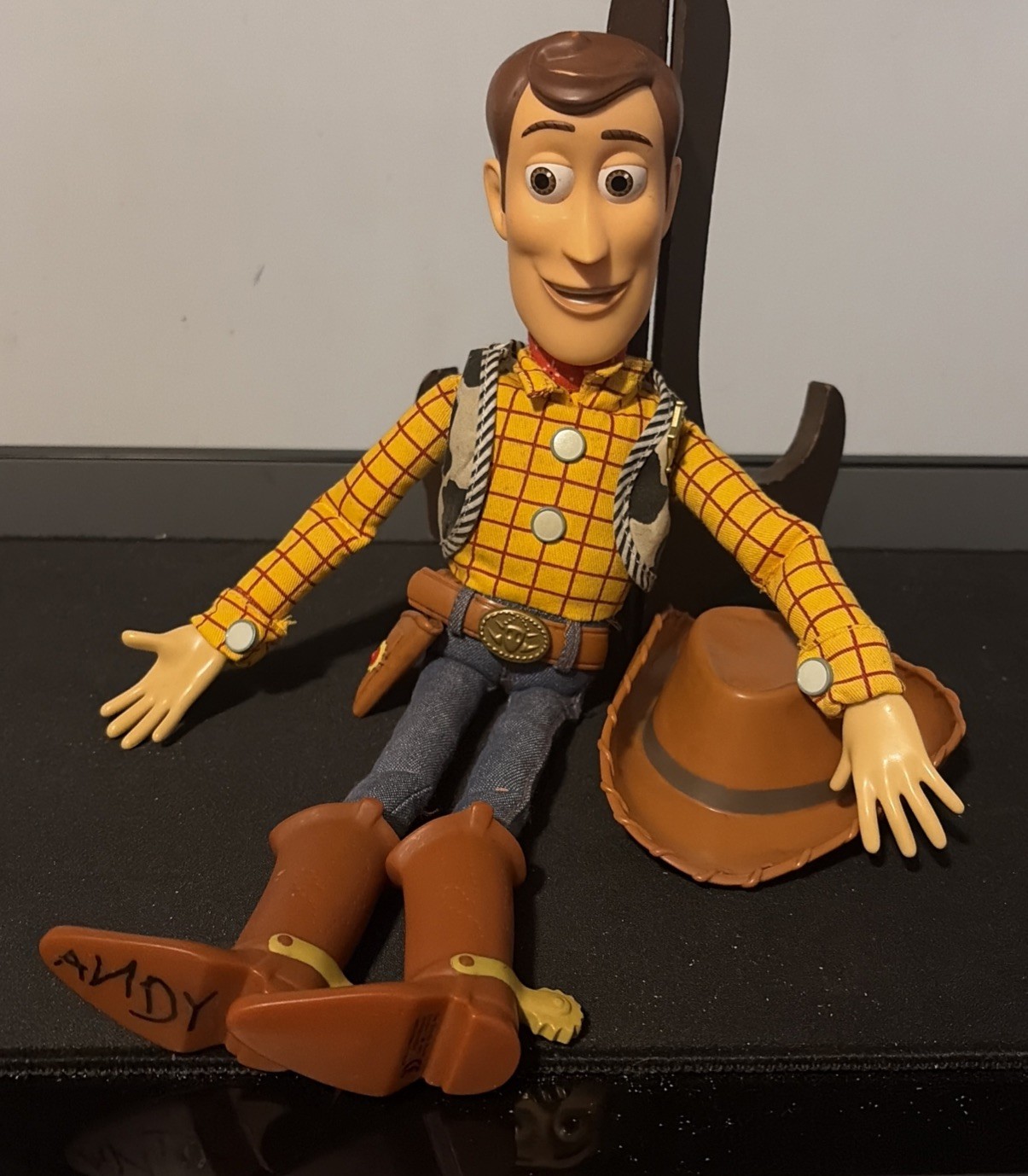 Disney Store Bambola 15" Sceriffo Parlante Woody Pull-String - FUNZIONANTE CON CAPPELLO