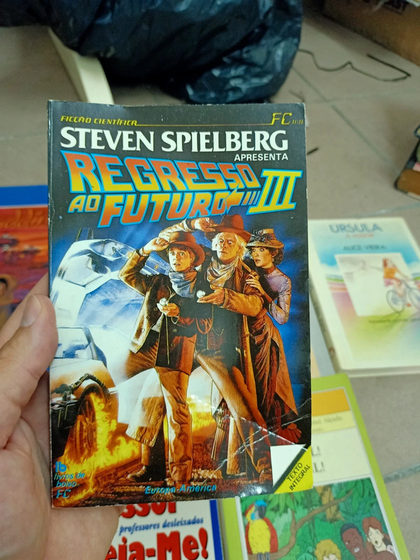 Livro Regresso ao Futuro III