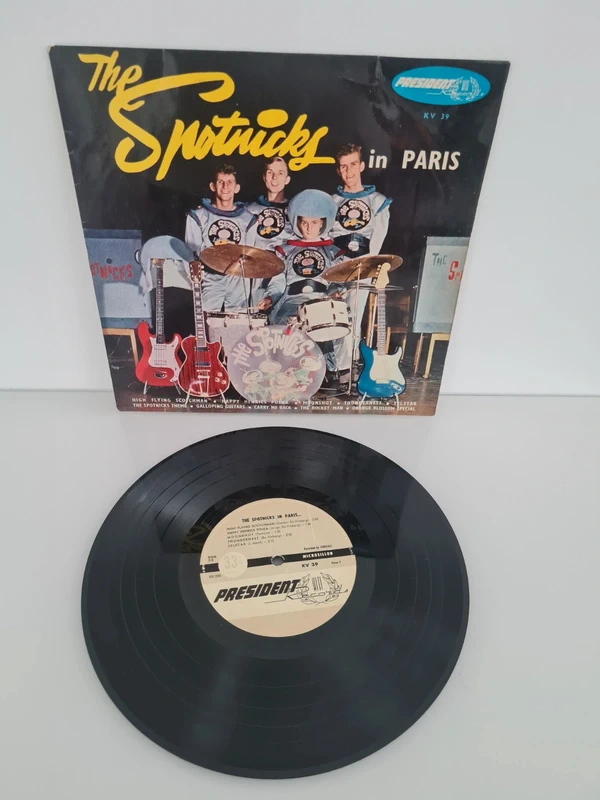 Vinyle Rare 33T The Spotnicks - In Paris - President KV 39 - Surf Rock 1963