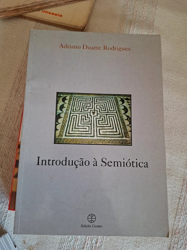 Introdução à Semiótica