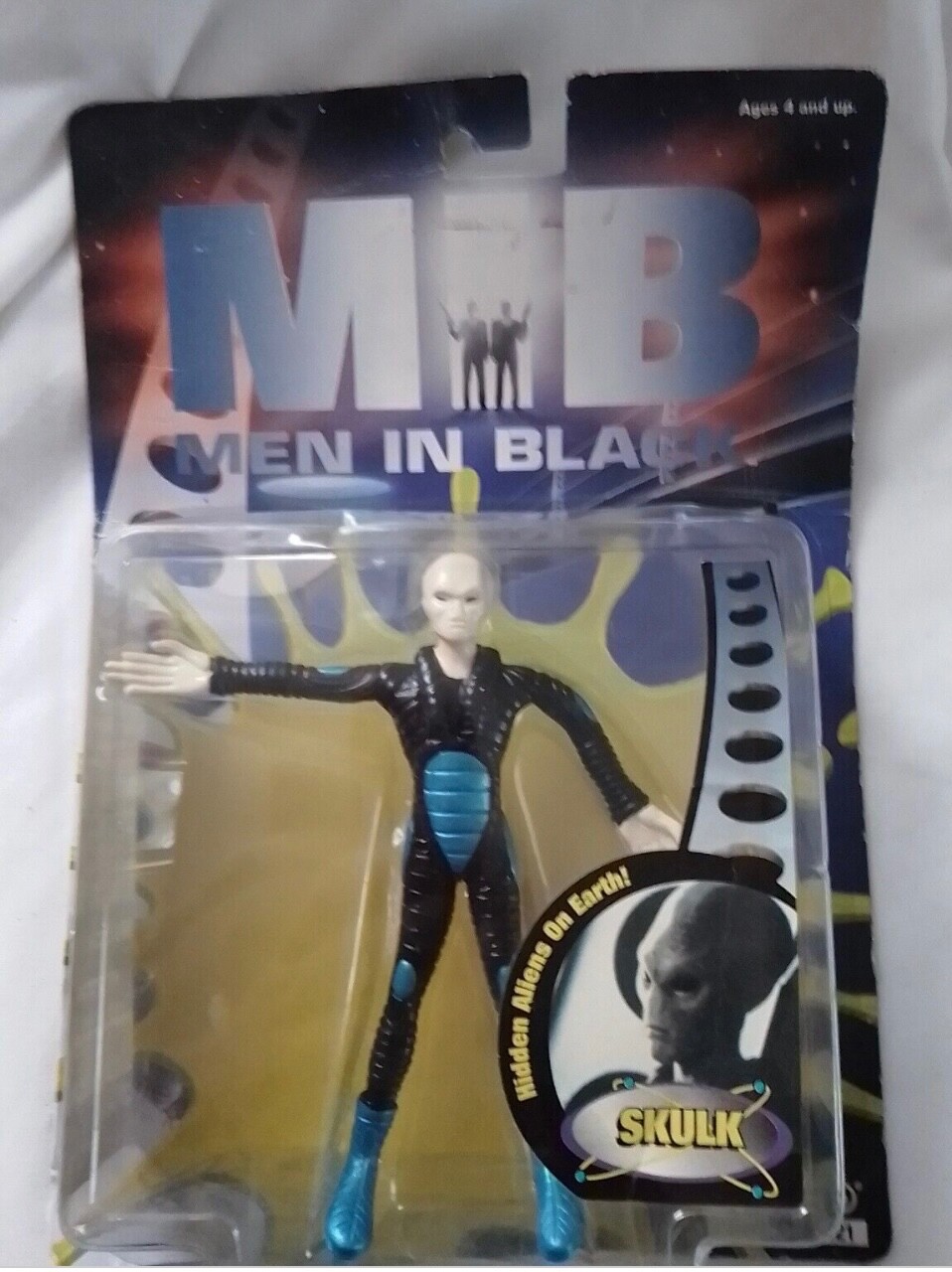 Vintage Men In Black Skulk Action Figure - Galoob - BNIP