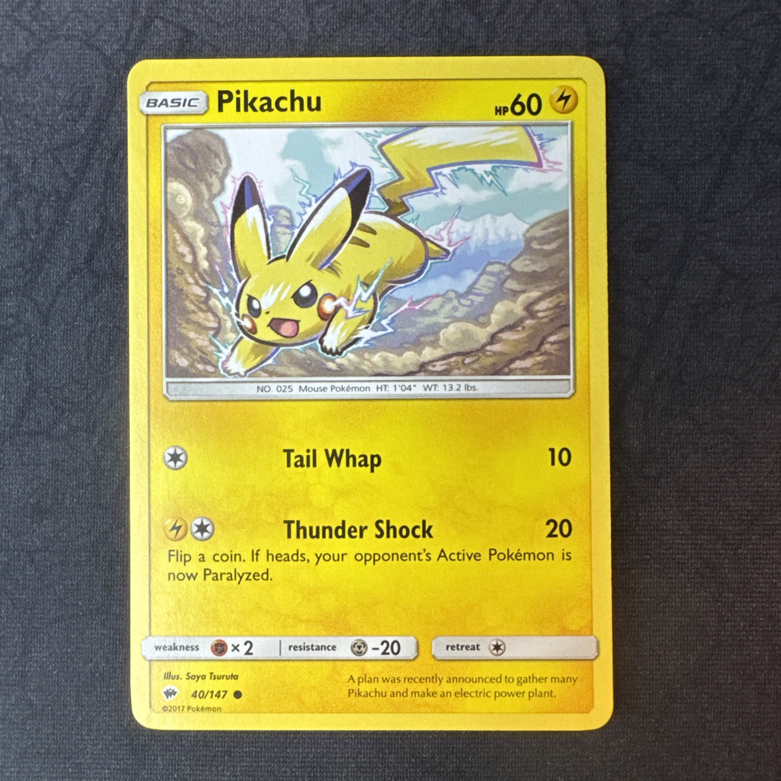 Pikachu 40/147 Sm-Ombre Brucianti Pokemon Regolare MJ