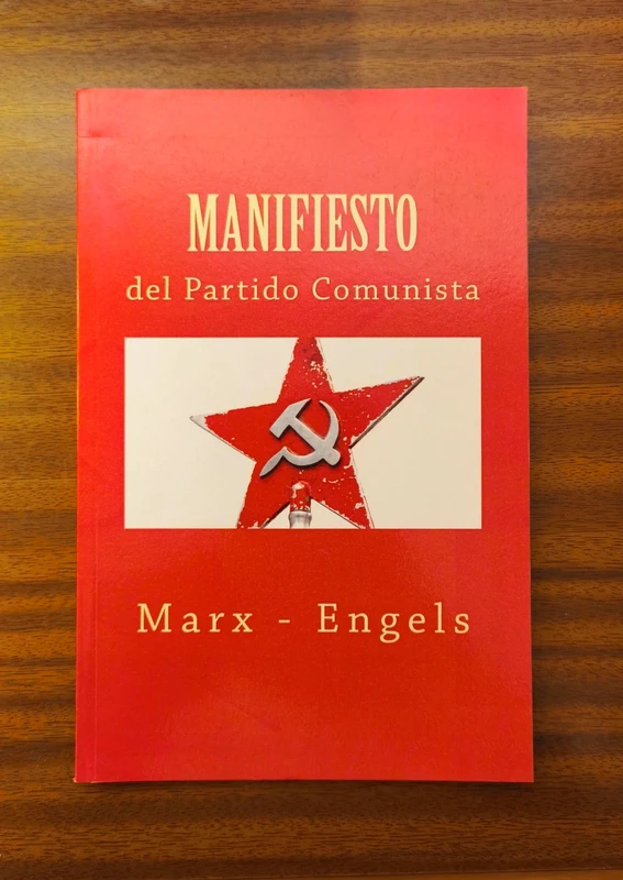 Libro Manifiesto Comunista