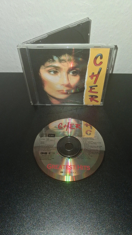 Cher - Greatest Hits CD-Album | Akzeptable Qualität