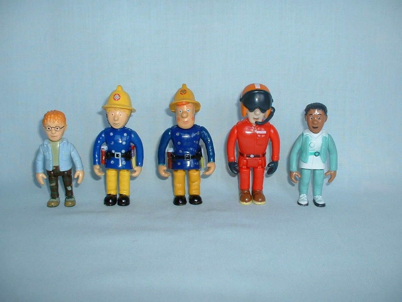 FIREMAN SAM Set di 5 action figure giocattoli (PRISMA/TOM THOMAS/PENNY/HELEN/NORMAN)