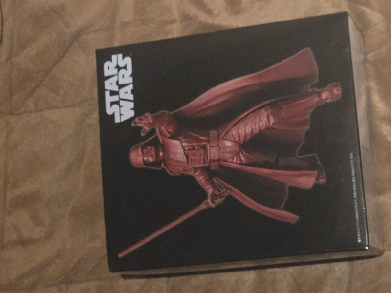 Darth Vader Premium 1/10 Scale Figure in der Bronze Version von SEGA