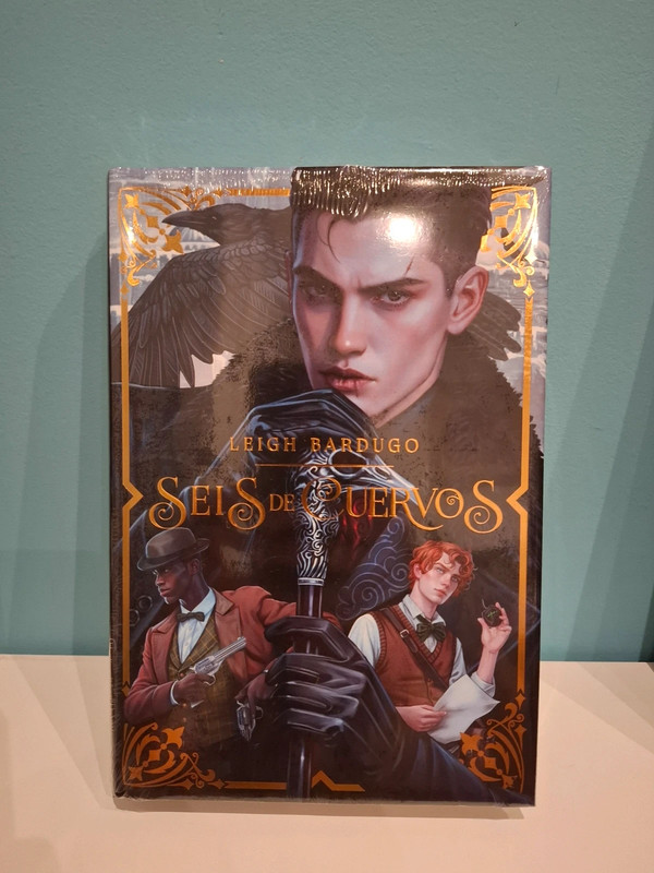 Libro Seis de cuervos NUEVO