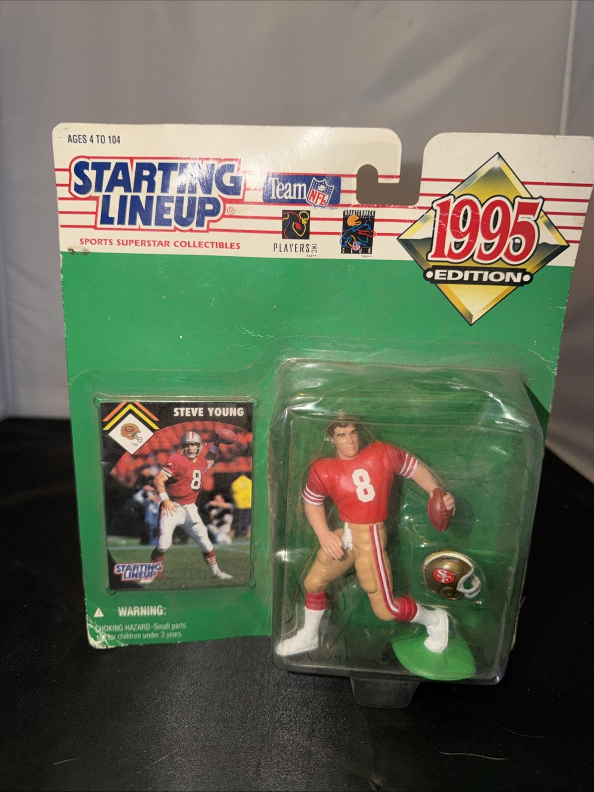 Figurina Starting Lineup Steve Young 49ers NFL Kenner 1995 sigillata con carta