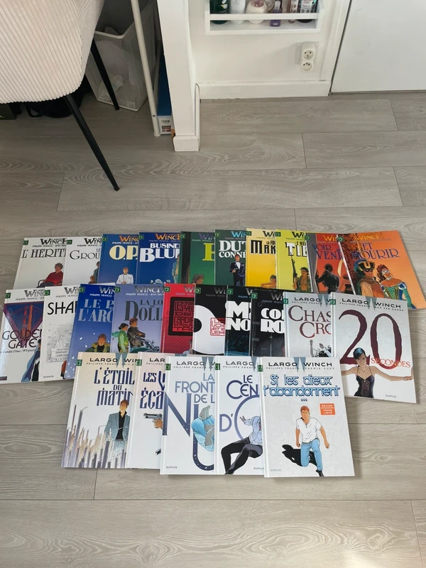 Lot de 25 BD « Largo Winch »