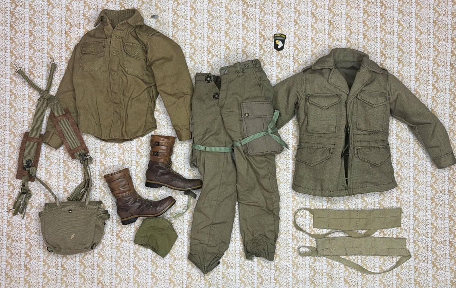 Uniforme paracadutista scala 1/6 WW2 ESERCITO USA UNIFORME AVIOTRASPORTATA