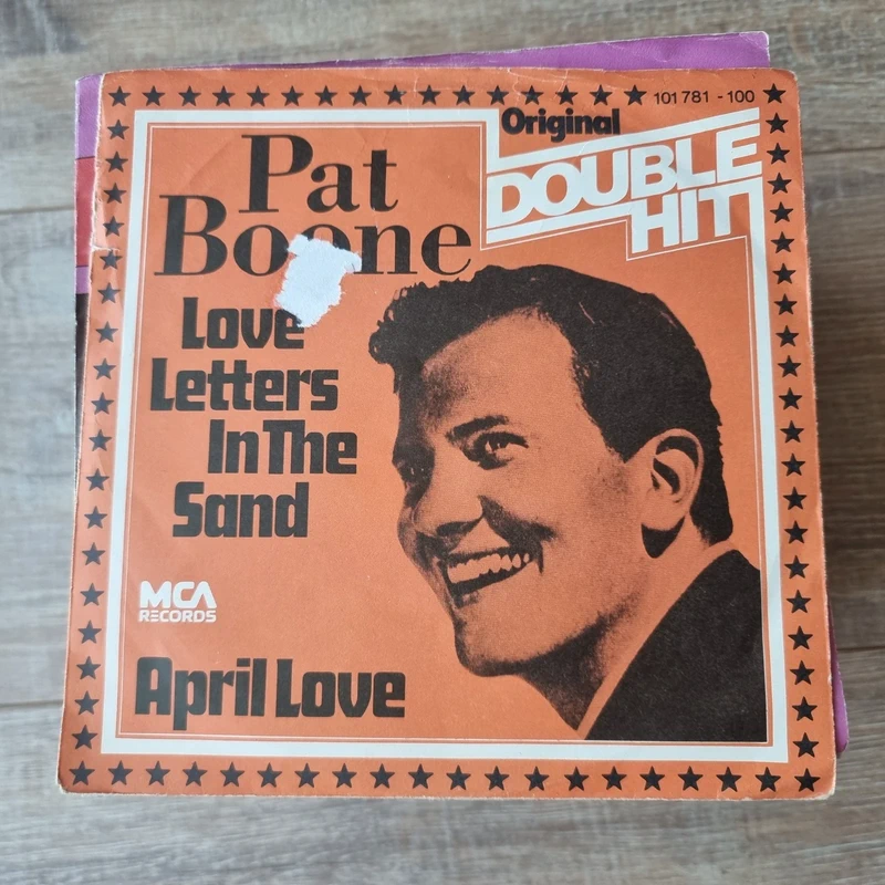 7" Pat Boone – Love Letters In The Sand / April Love