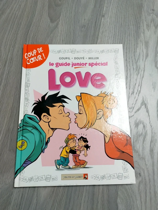 Livre Le guide junior spécial love